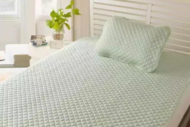 <a href=http://m.040198.cn/news_article.html?news_id=136>床墊生產(chǎn)廠家</a>